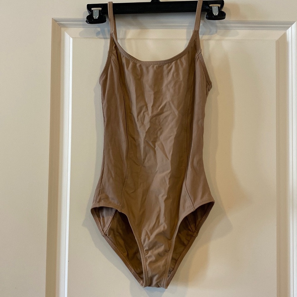Wear Moi nude leotard
